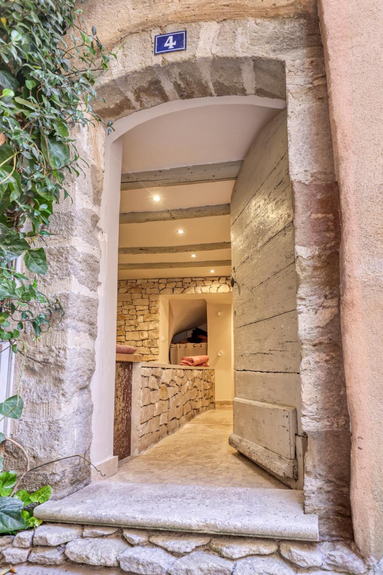 Вилла Les Jasmins En Provence Л'Иль-сюр-ла-Сорг Экстерьер фото
